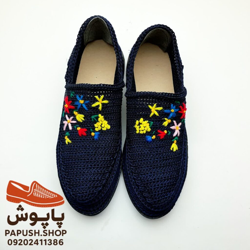 گیوه زنانه طرحدار رنگ سرمه ای